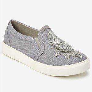 NWOT, comfortview, size 7 1/2, denim slip-ons